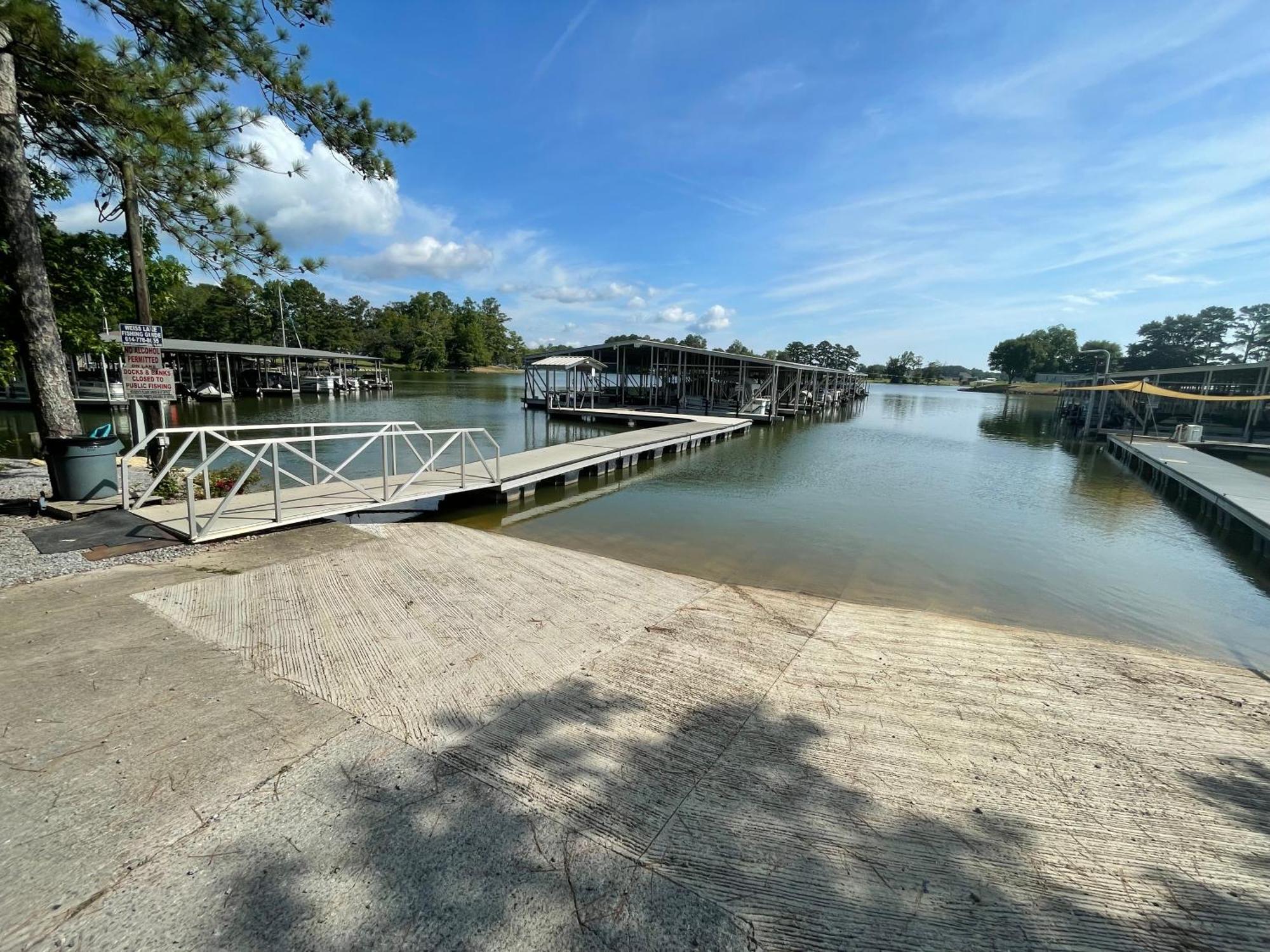 Bay Springs Country Inn & Marina Centre 외부 사진